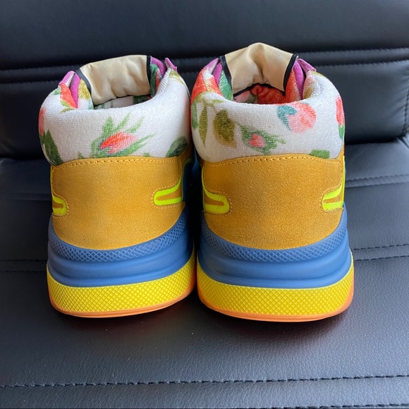 Gucci Ultrapace Mid-Top Sneakers - Picture 15 of 16